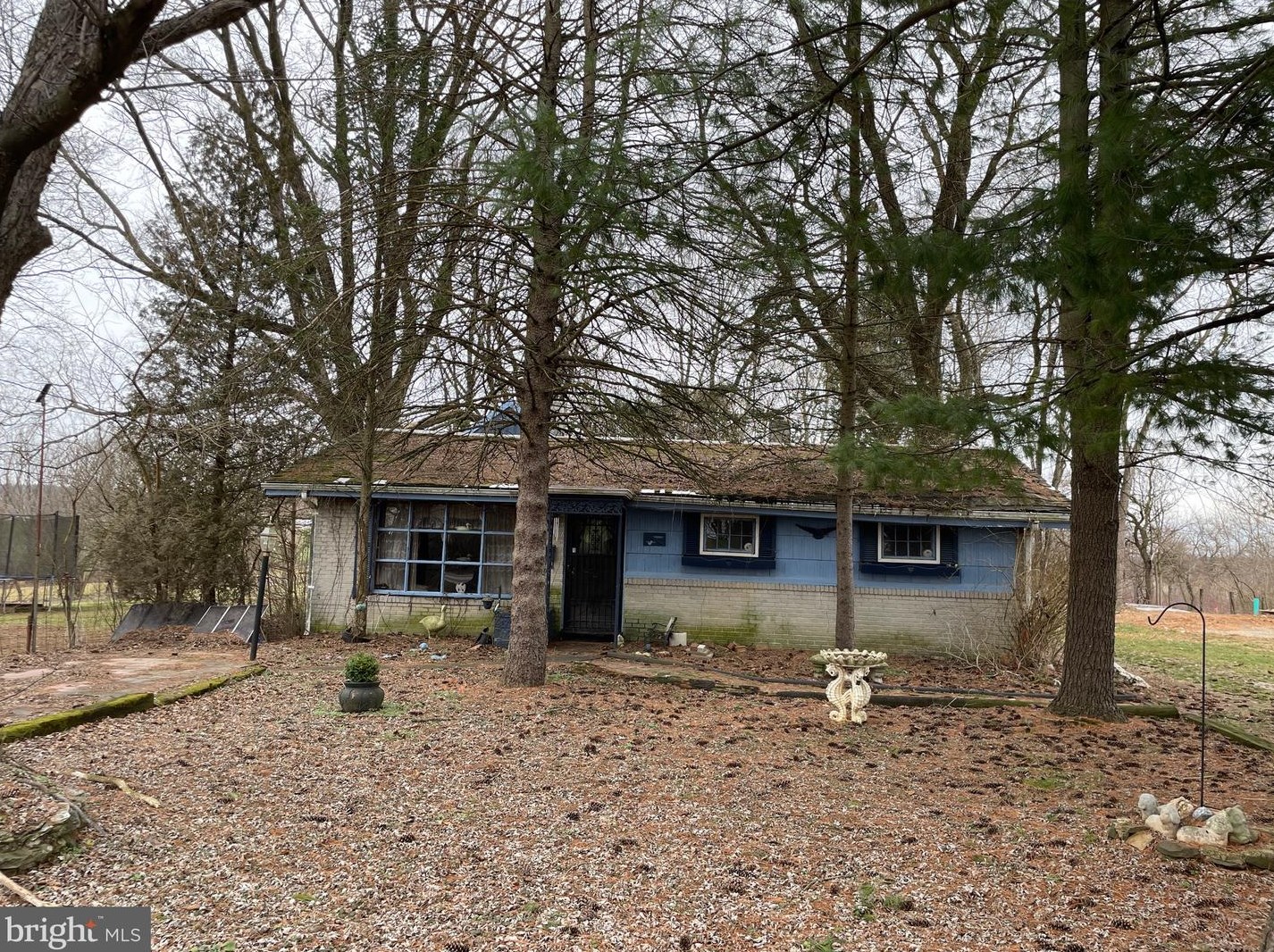 1403 Krafts Mill Rd, Spring Grove, PA 17362