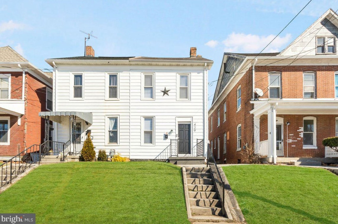 429 High St, Hanover, PA 17331