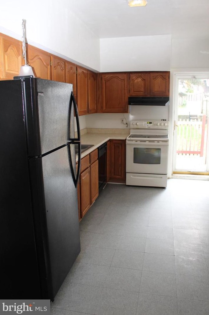 974 Philadelphia St, York, PA 17403-1121