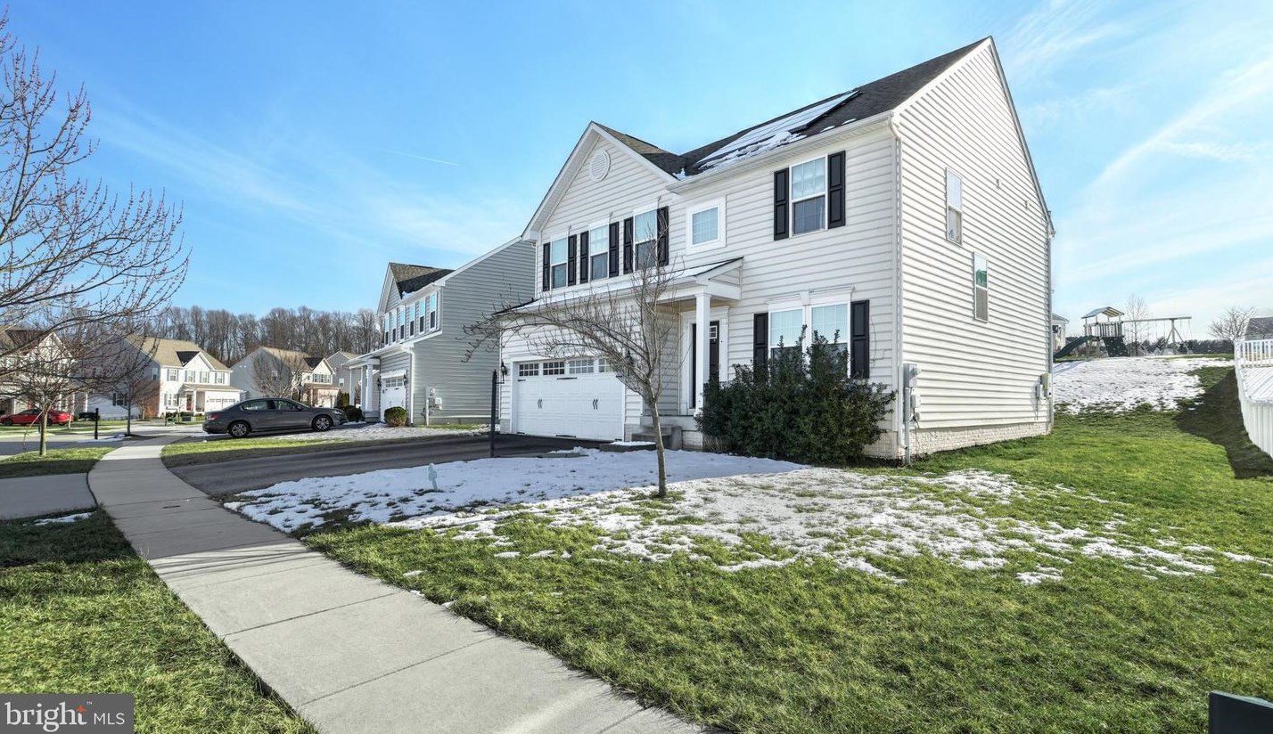 1085 Alta Vista Way, Seven Valleys, PA 17360