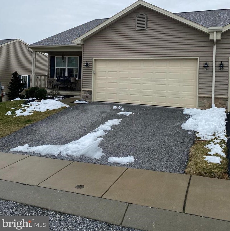 127 Palomino Wy #237, Red Lion, PA 17356