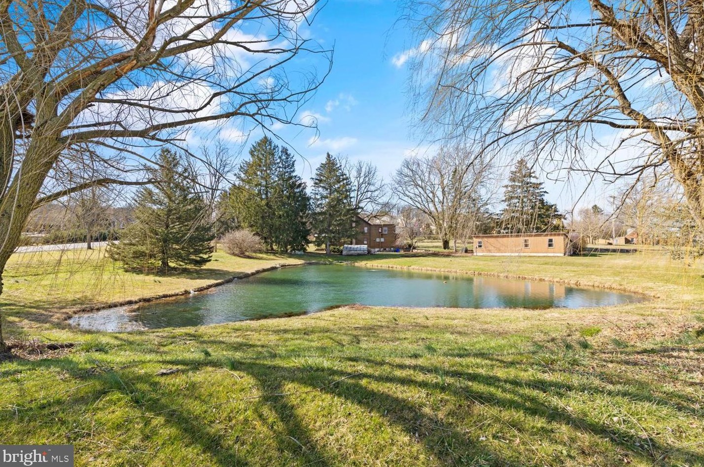 760 Mundis Mill Rd, York, PA 17406-9715