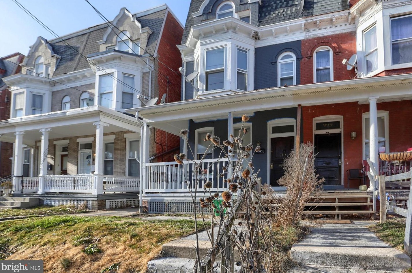 719 King St, York, PA 17401-3626