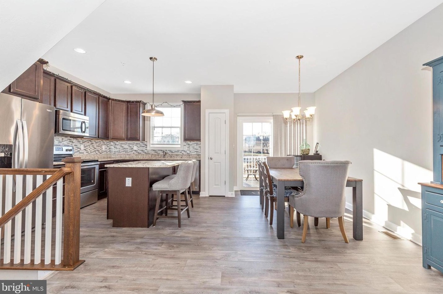 204 Overlook Dr, Hanover PA  17331-9136 exterior