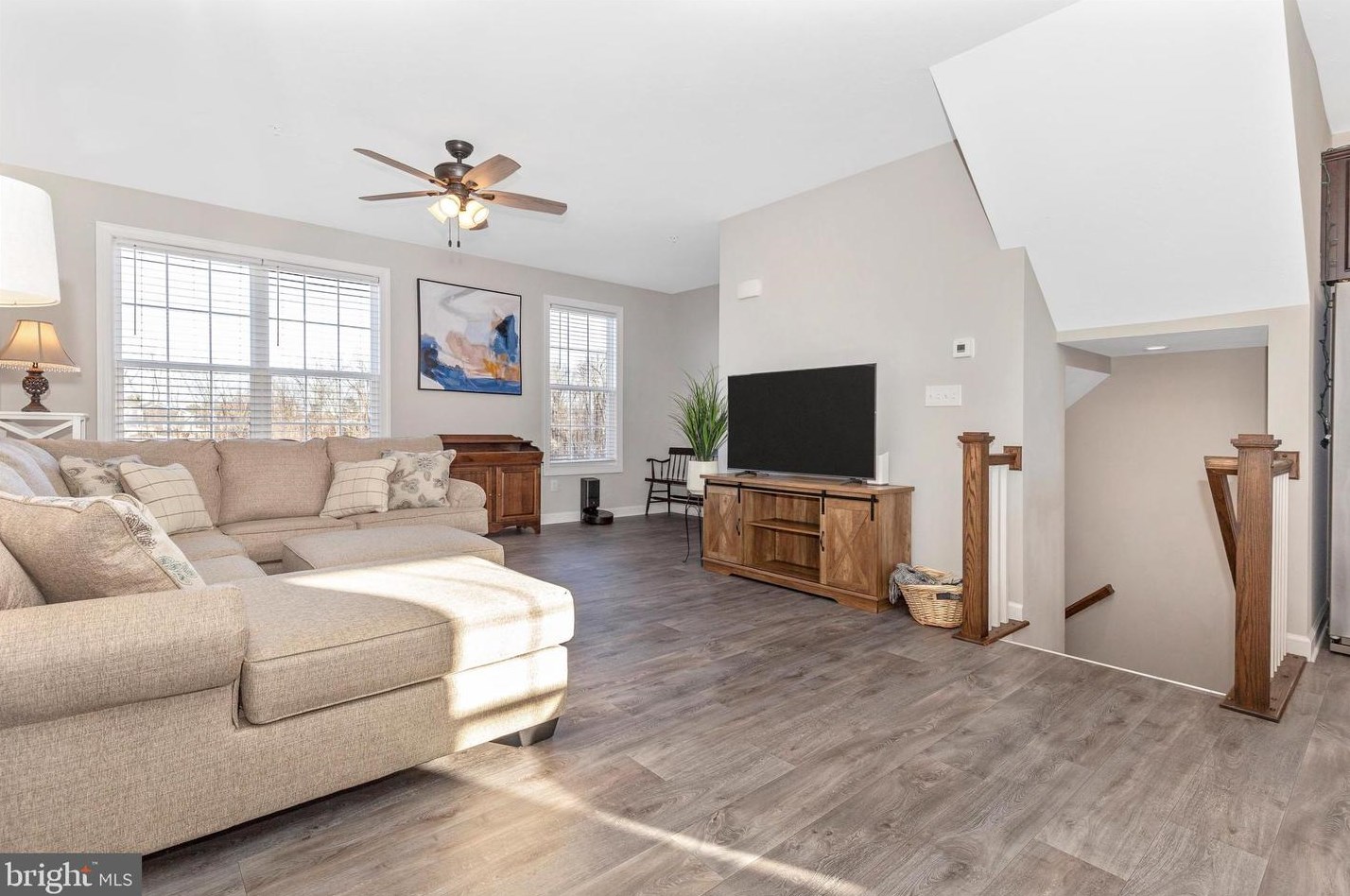 204 Overlook Dr, Hanover PA  17331-9136 exterior