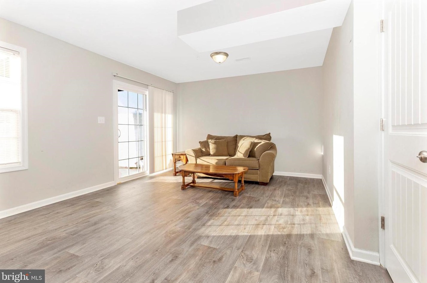 204 Overlook Dr, Hanover PA  17331-9136 exterior