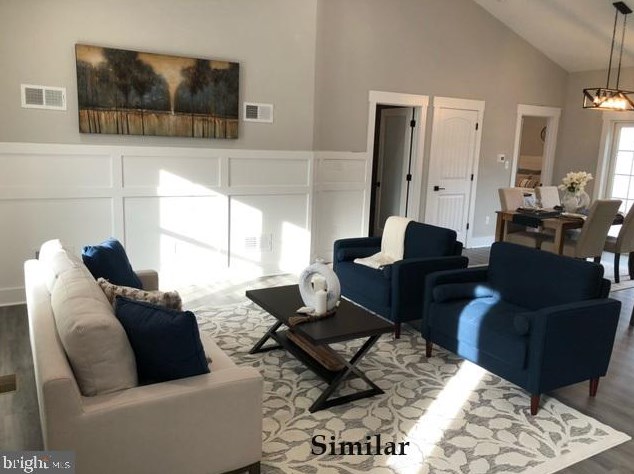 235 Kennedy Ct, Hanover, PA 17331