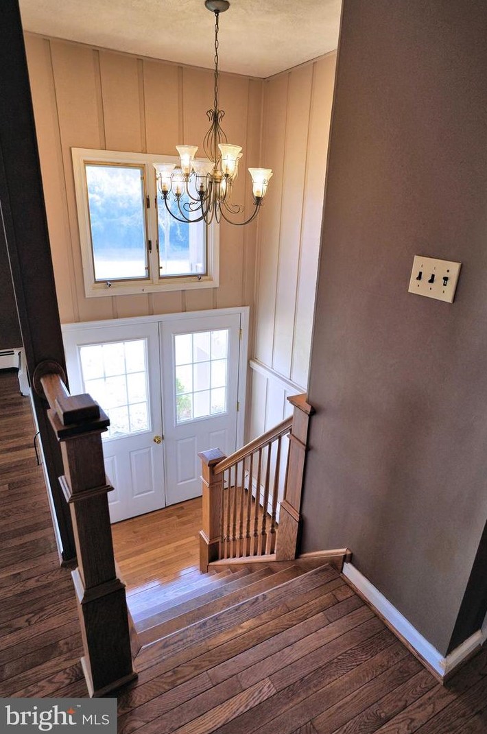1033 Grand Valley Rd, Hanover, PA 17331