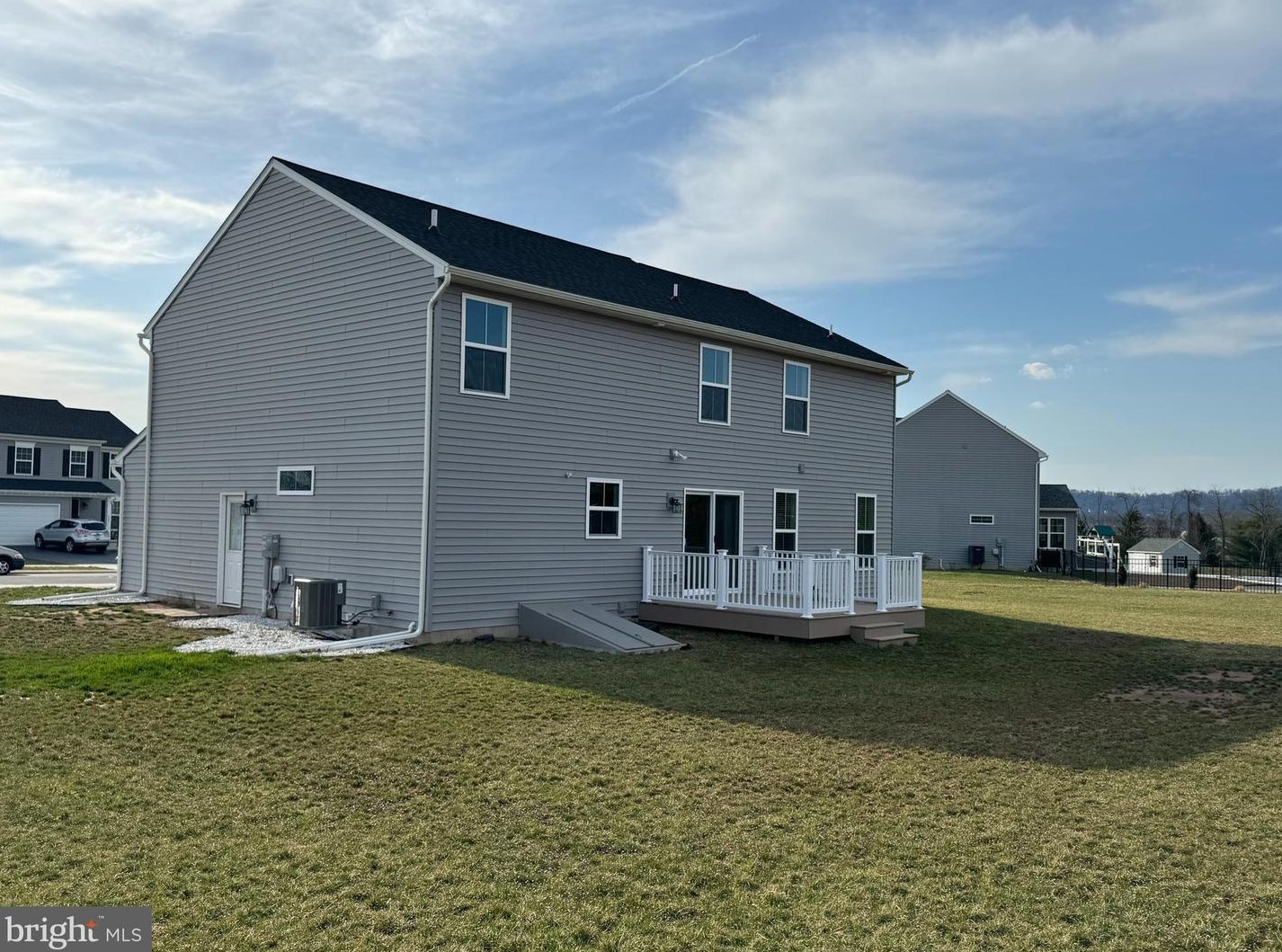 4033 Country Dr, York, PA 17315-3523