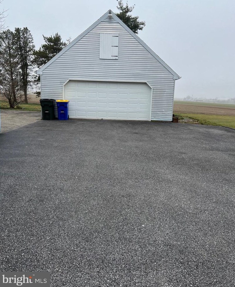 4210 Salem Church Rd, York PA  17315-4214 exterior