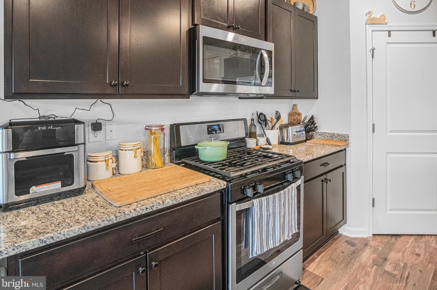 161 Winifred Dr, Hanover PA  17331 exterior