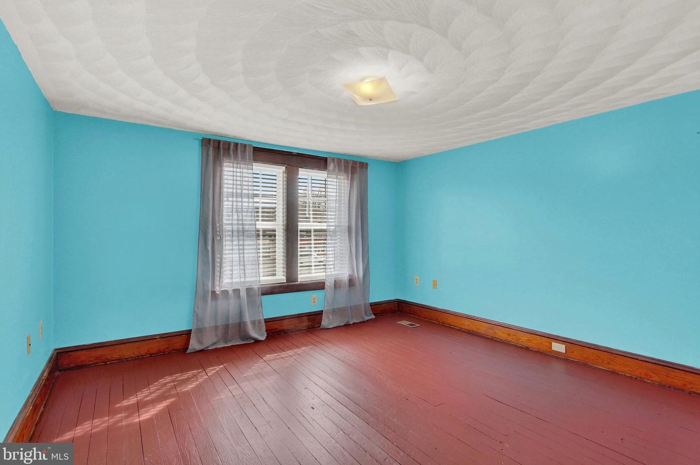 886 York St, Hanover PA  17331-3437 exterior