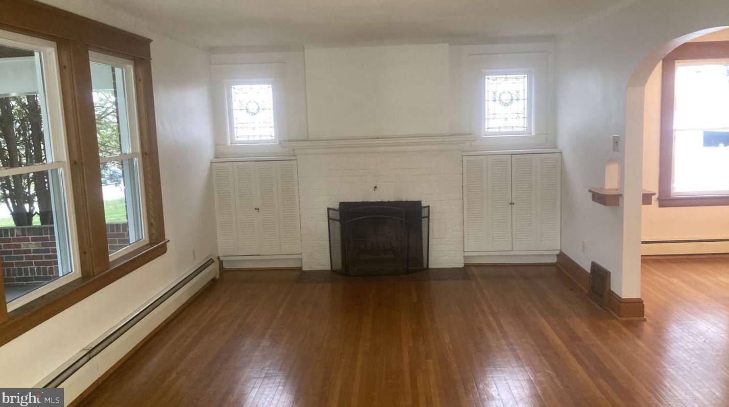 2197 Queen St, York, PA 17402-4628