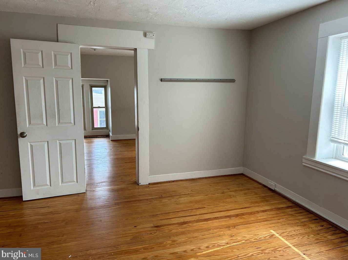 136 S Main St #apt 3, Spring Grove, PA 17362