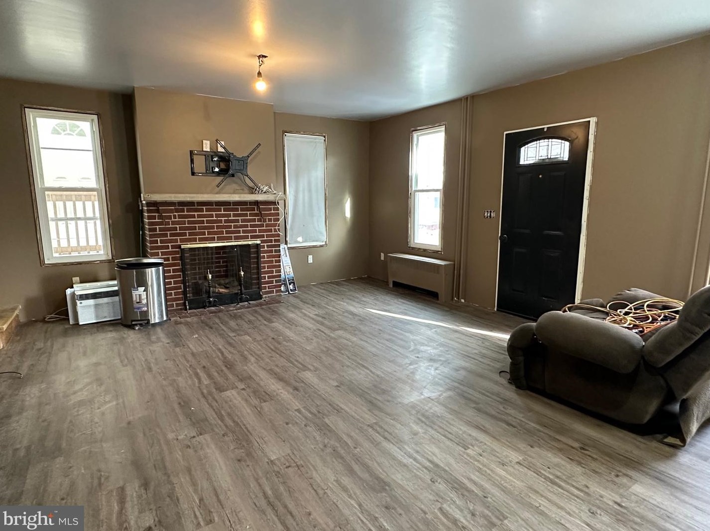 141 Mcallister St, Hanover, PA 17331-3325