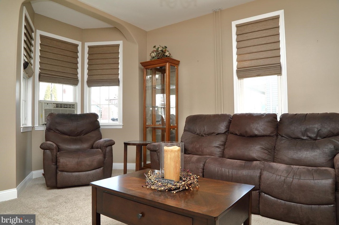 144 High St, Red Lion, PA 17356-1606