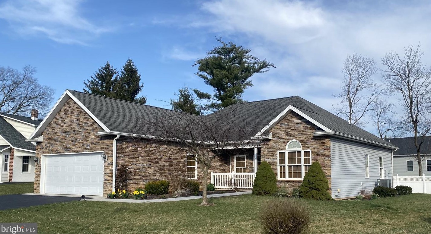 14 Belair Dr, Siddonsburg, PA 17019