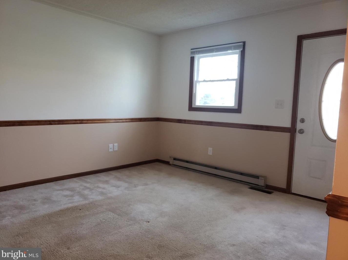 120 S Blettner Ave, Hanover, PA 17331
