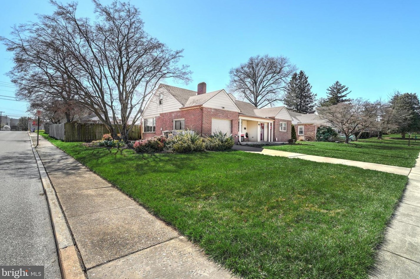 1678 5th Ave, York, PA 17403-2631