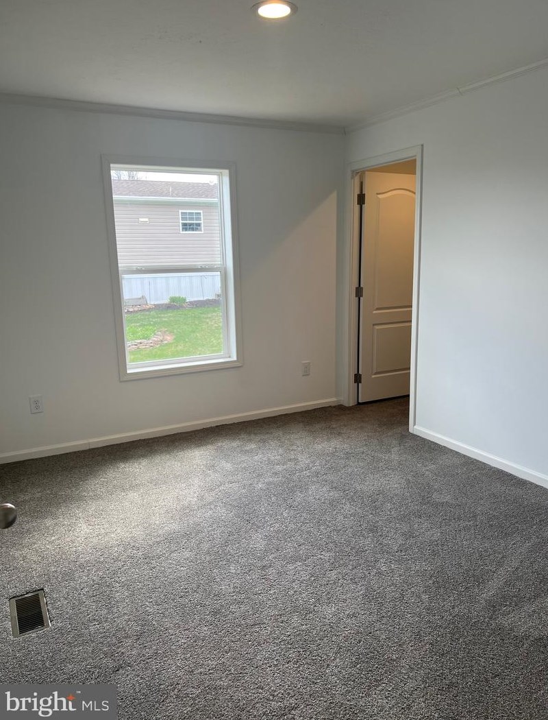 4243 Leah Ave, York PA 17315-3472 exterior