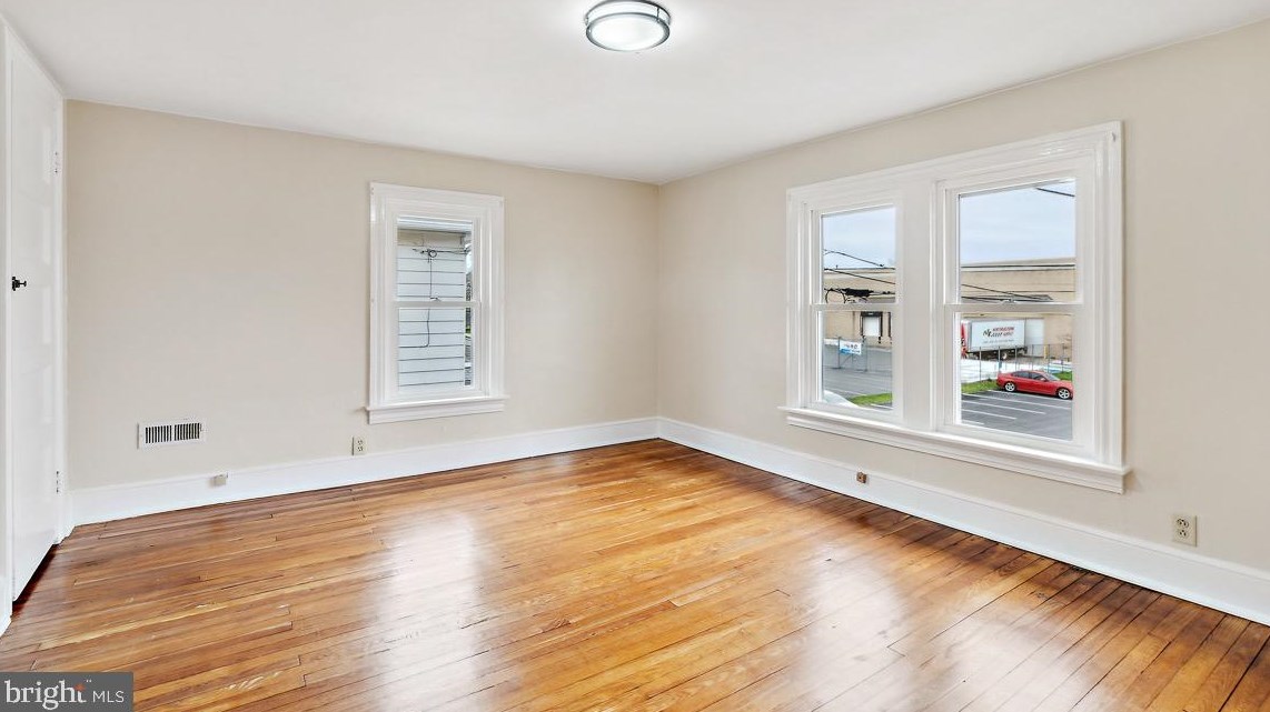 34 Penn St, Hanover PA  17331-1927 exterior