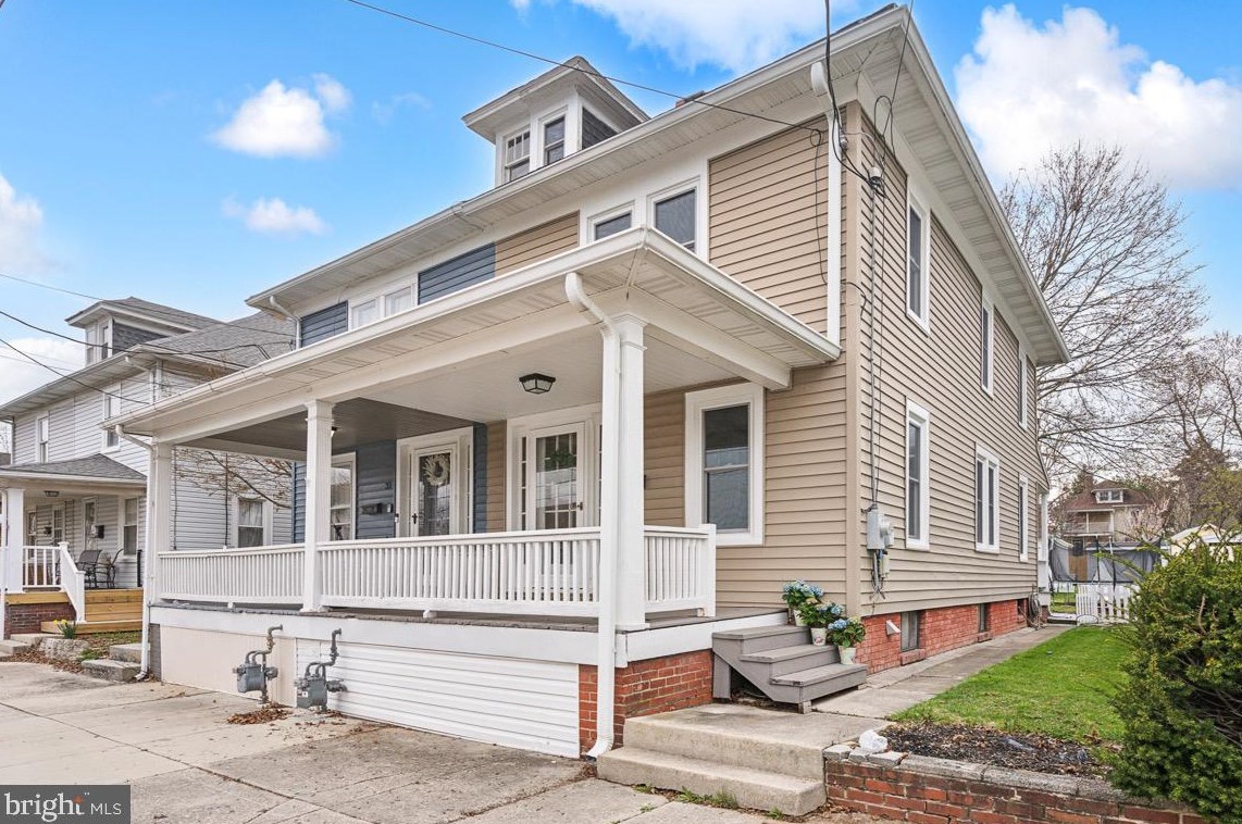 34 Penn St, Hanover PA  17331-1927 exterior