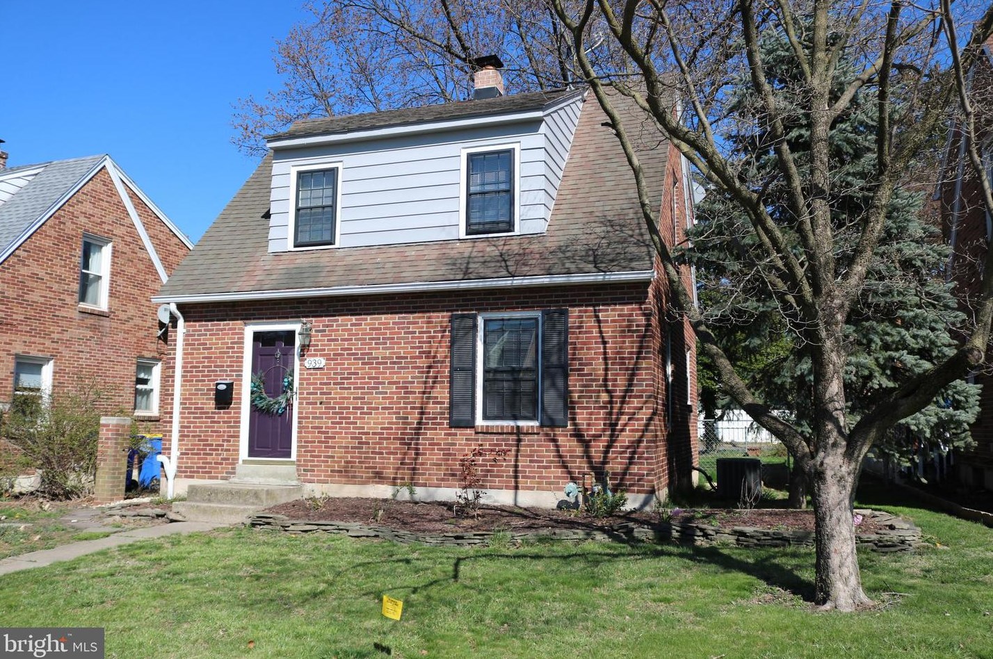 939 Midland Ave, York PA  17403-2935 exterior