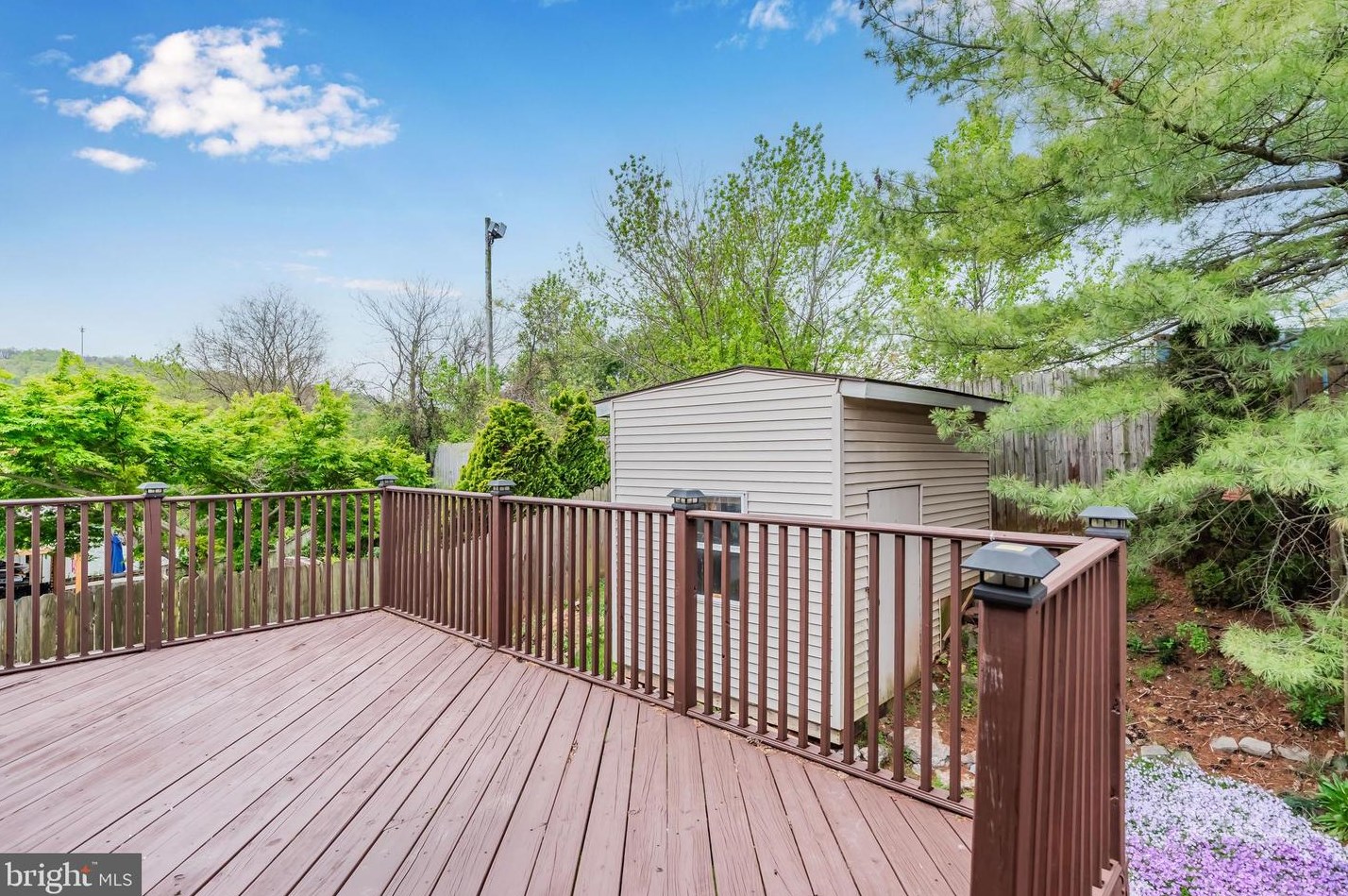 61 Privet Dr, Etters PA  17319-9598 exterior