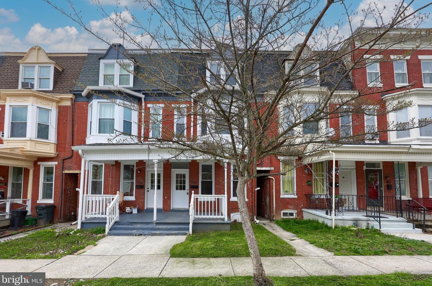 742 Duke St, York, PA 17401-3114