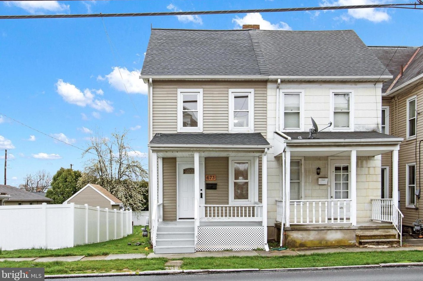 673 Broadway, Hanover, PA 17331-2010