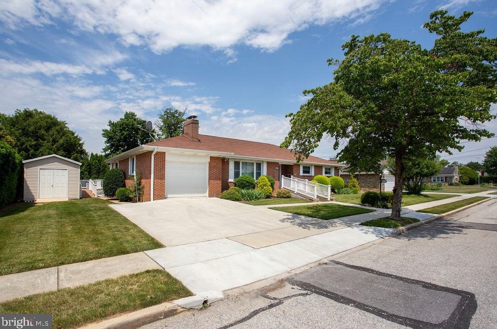 140 N Stephen Pl, Hanover, PA 17331