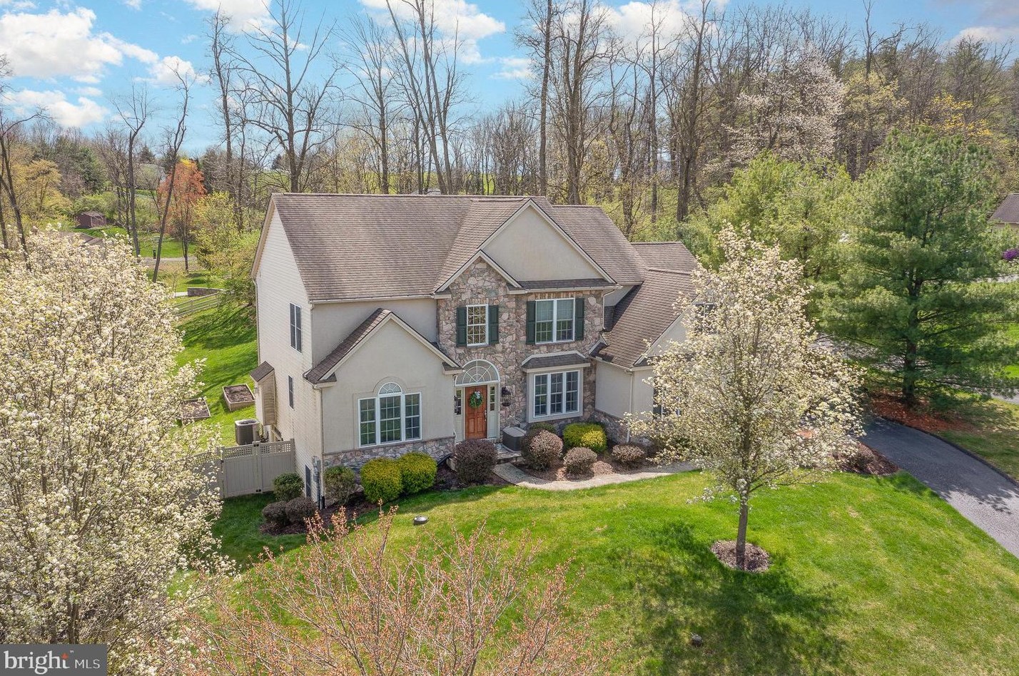 24 Jennifer Ln, Siddonsburg, PA 17019-9151