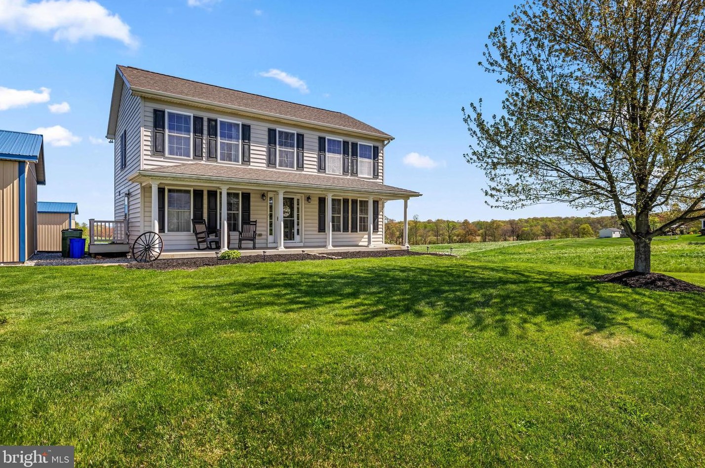 10 Devilbiss Ln, Fawn Grove, PA 17321