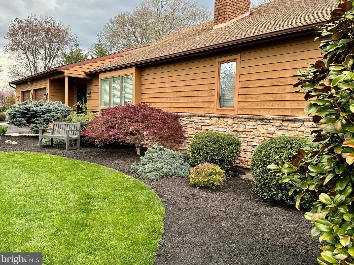 1205 Detwiler Dr, York, PA 17404