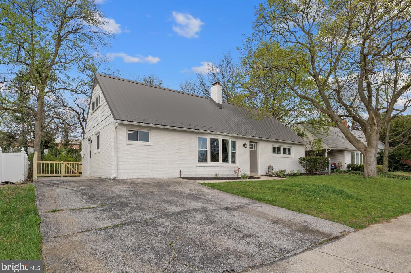 705 Terrace Rd, York, PA 17404-1709