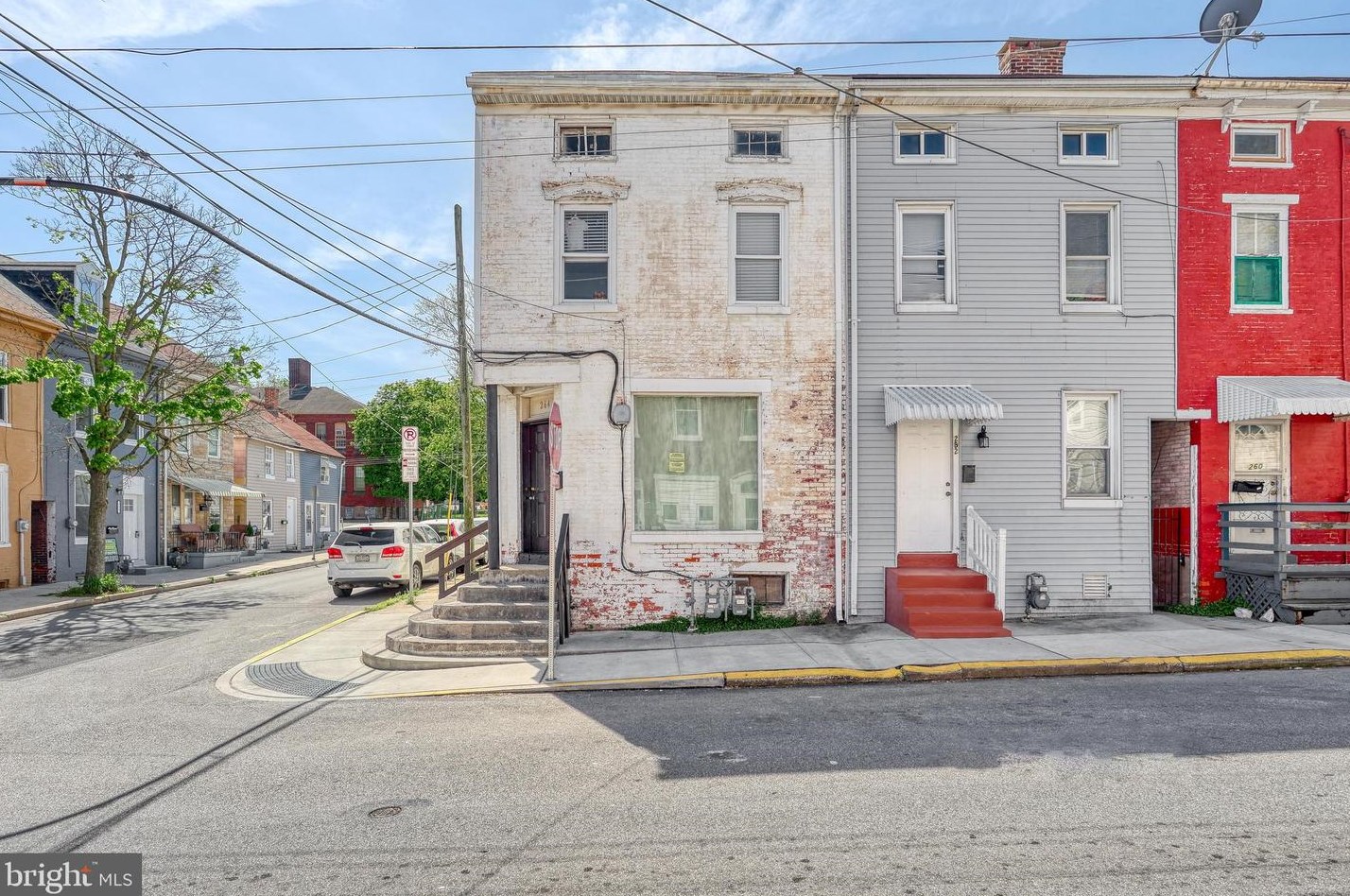 264 E Walnut St, York, PA 17403