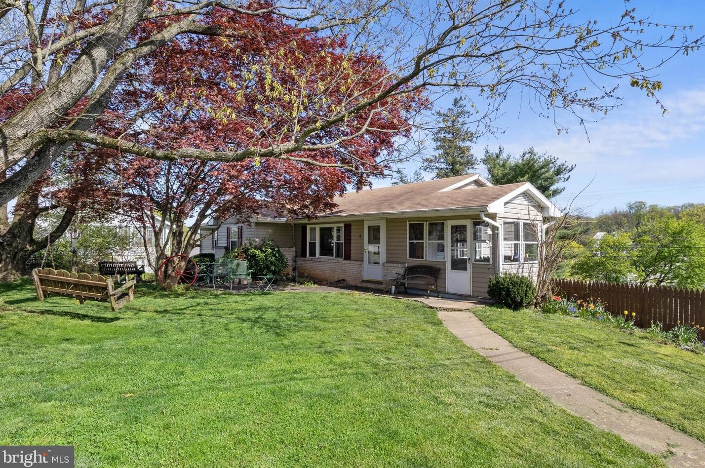 1 High St, Bittersville, PA 17366-9785
