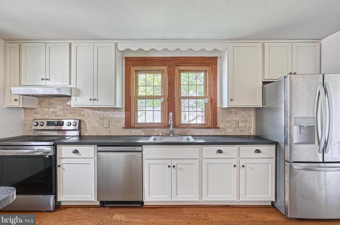 63 George St, Hanover PA 17331-1912 exterior