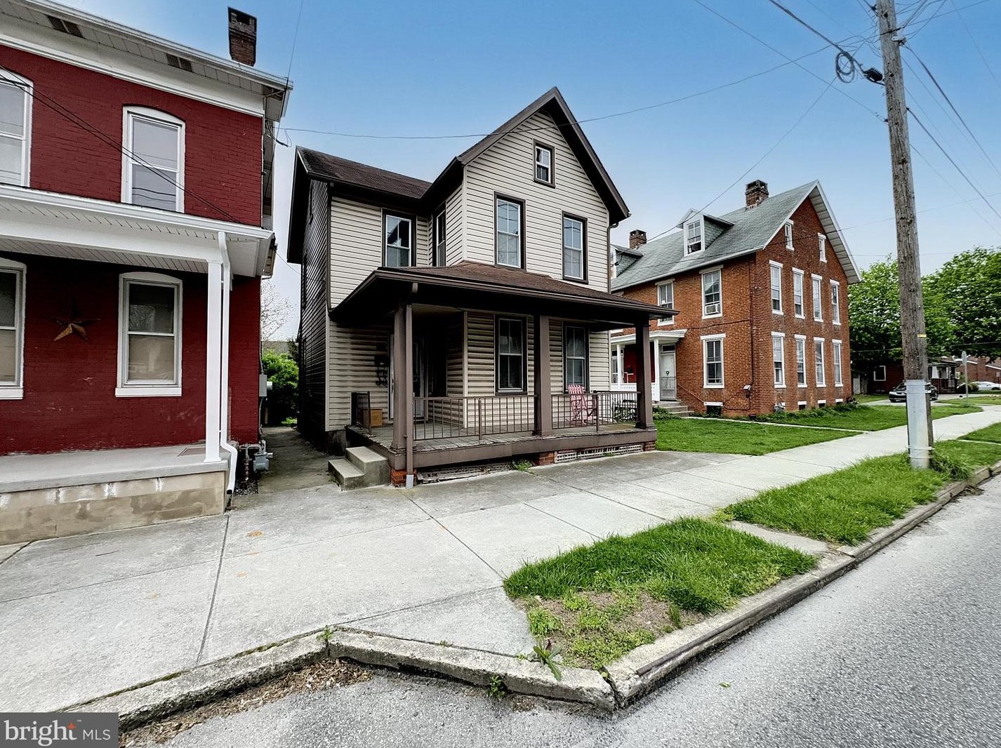 320 High St, Hanover, PA 17331