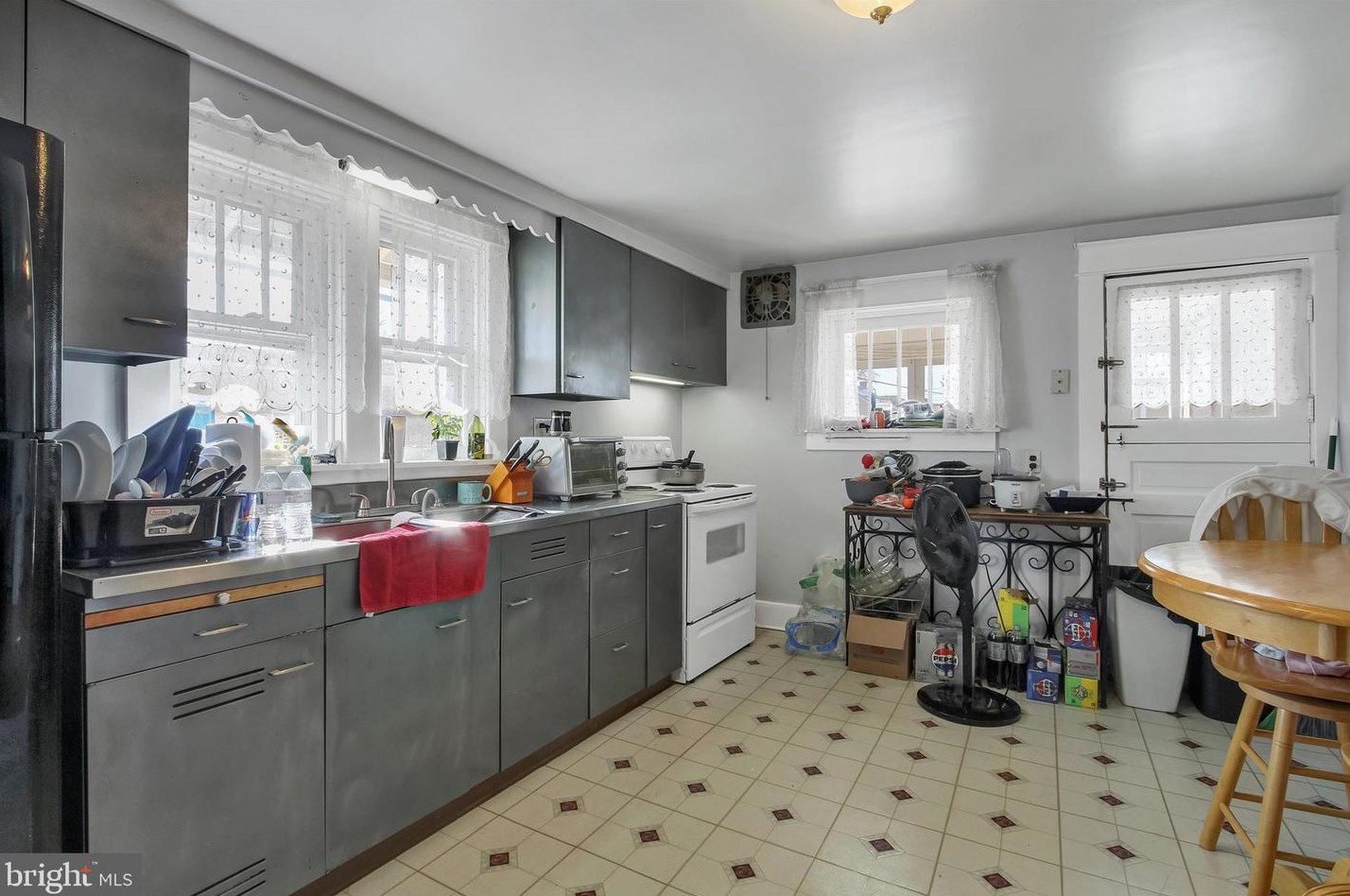 733 York St, Hanover PA 17331-3227 exterior