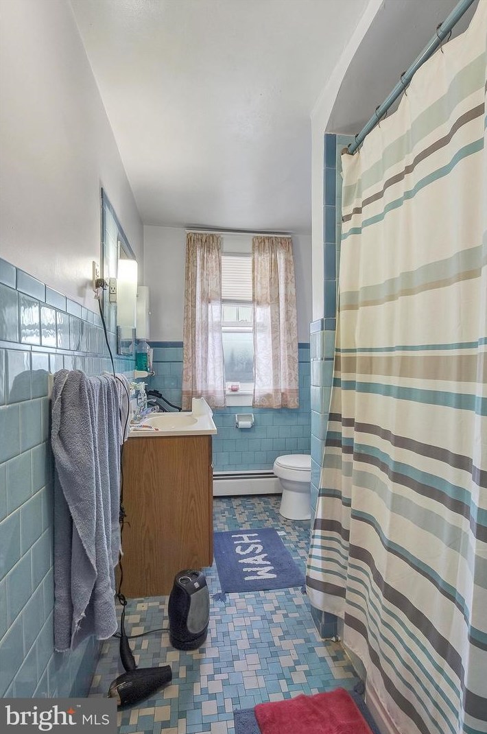 733 York St, Hanover PA 17331-3227 exterior