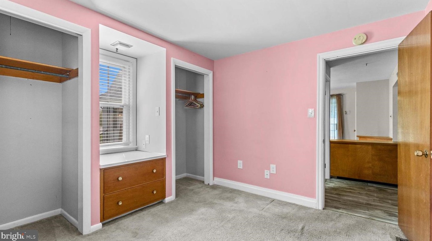 110 Fame Ave, Hanover PA  17331-1535 exterior