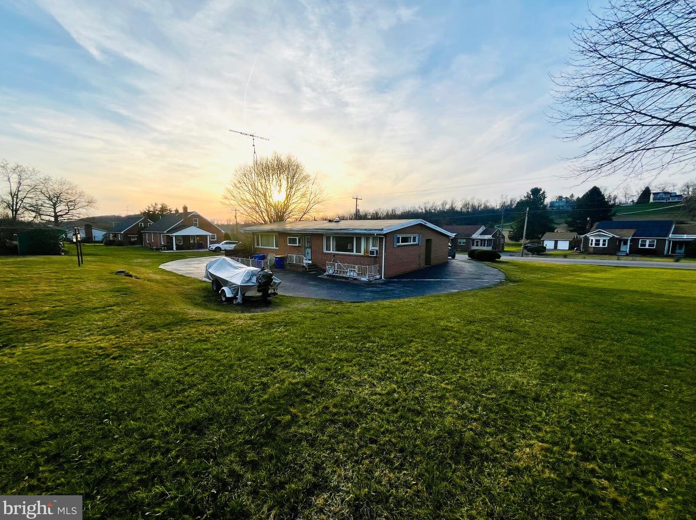 4086 Manchester St, Hametown, PA 17327