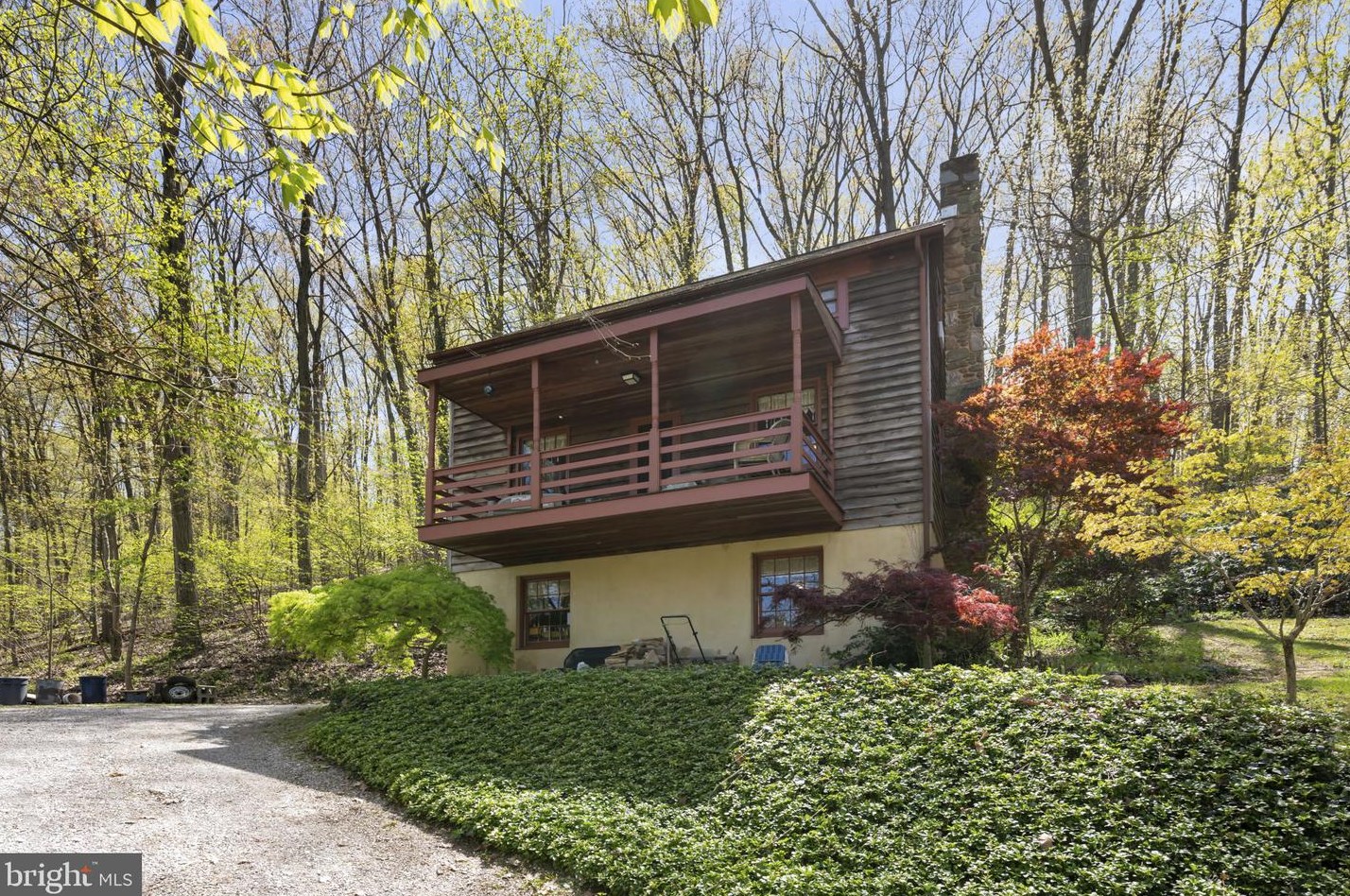 5631 Smoketown Rd, Brodbecks, PA 17329