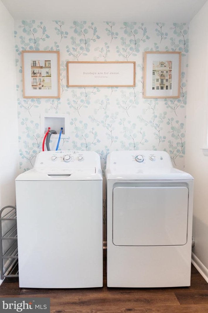 11 Pine St, Hanover PA  17331-2352 exterior