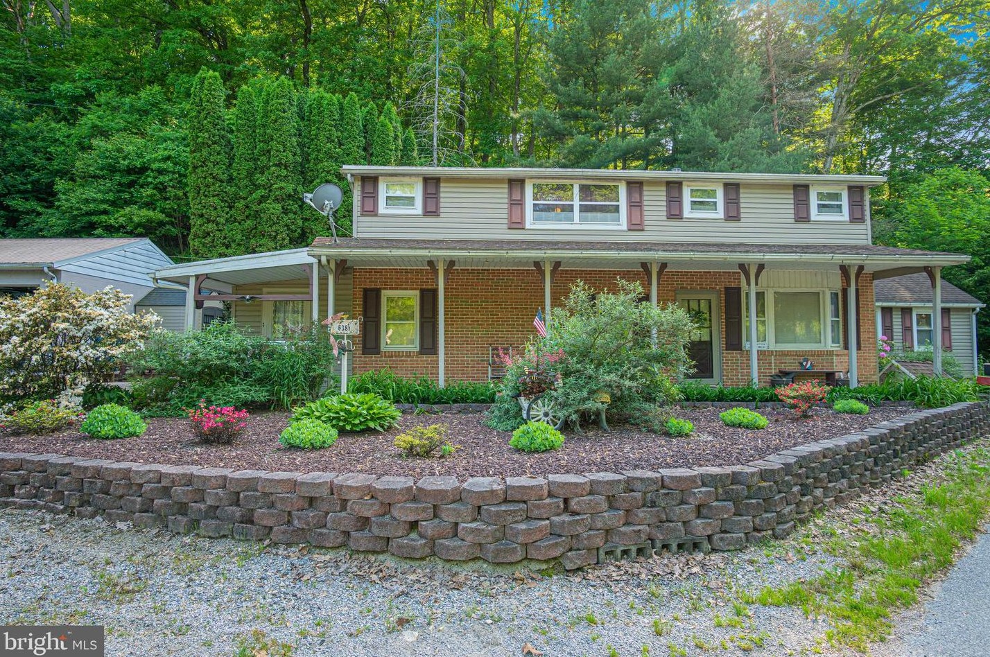 6381 Glatfelters Station Rd, Seven Valleys, PA 17360