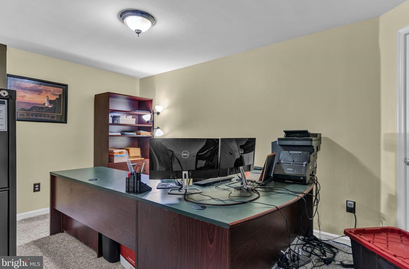 2209 Reservoir Hts Dr, Hanover PA 17331-8327 exterior