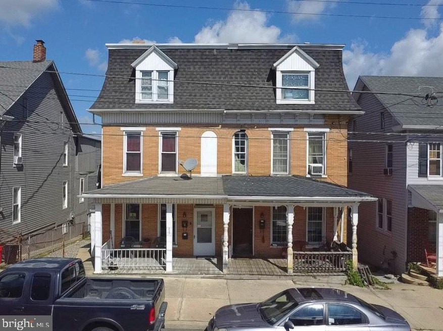 237 W Broadway, Red Lion, PA 17356