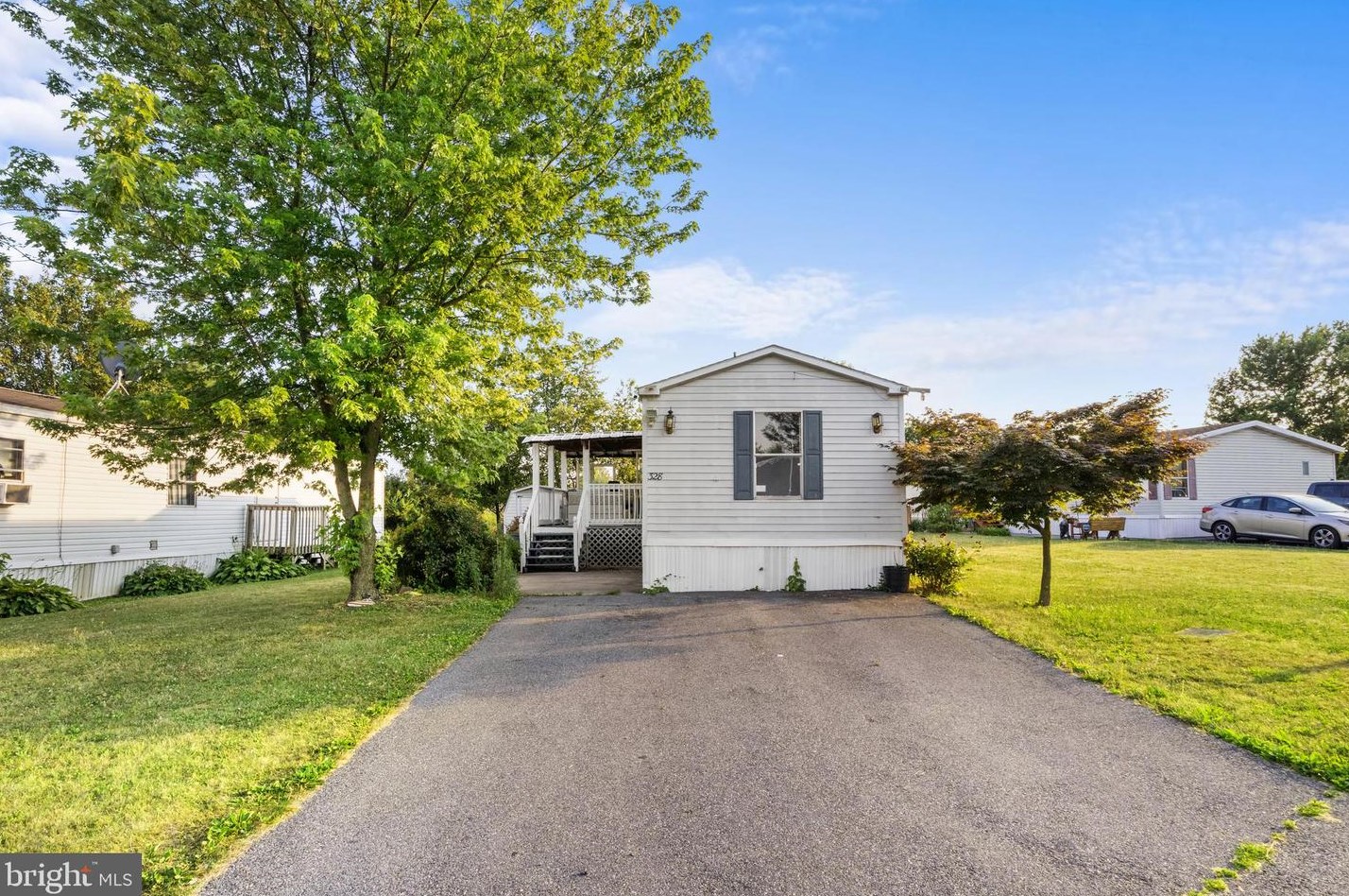 328 Westwood Dr, York, PA 17404