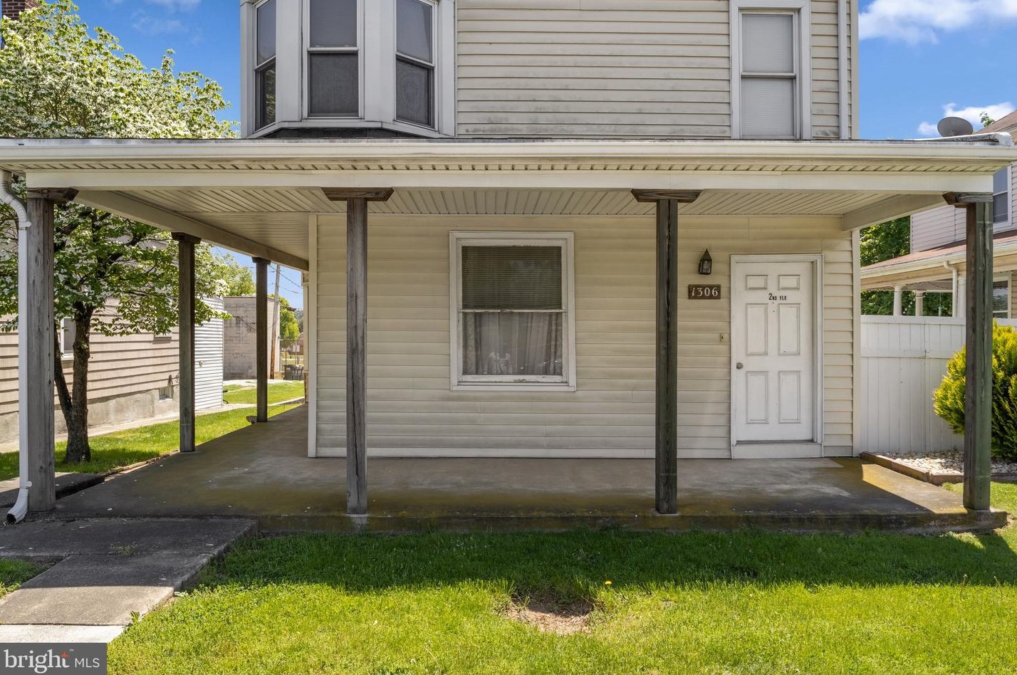 1306 Bannister St, York, PA 17404-4909